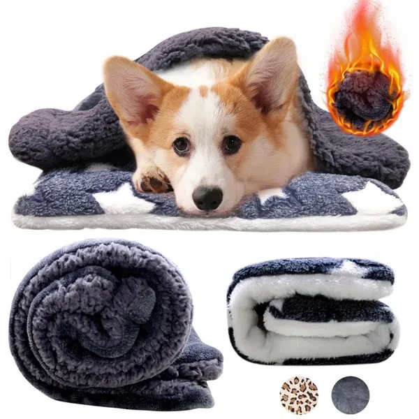 Thick Fleece Pet Sleeping Mat Dog Bed Cat Bed Soft Lightweight Plush Fuzzy Blanket Household Flannel Mattress Washable Warm Carpet Pet Supplies